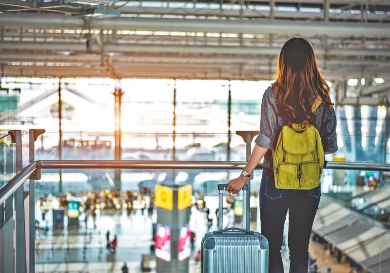 Airport - Schiphol traveler